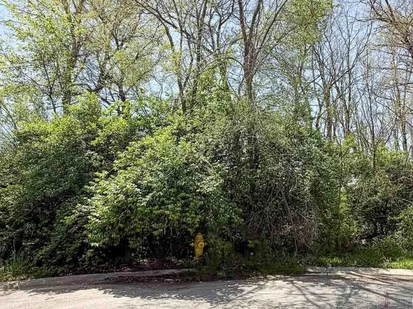 53468 Woodbridge Ct #5, South Bend, IN 46637