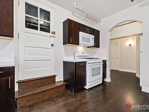 4th image of 6057 N Talman Ave #G