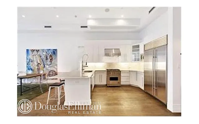 Rented by Douglas Elliman | media 23
