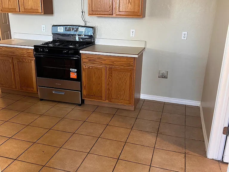 21876 Homesteaders Pl — Photo 4