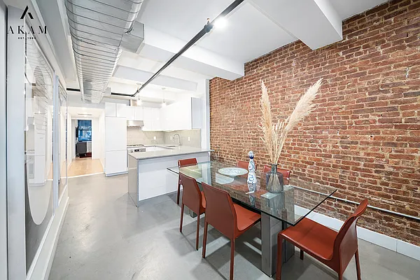 Rented by Akam Sales and Brokerage | media 3