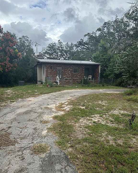 1st image of 4998 Lake Lowery Rd