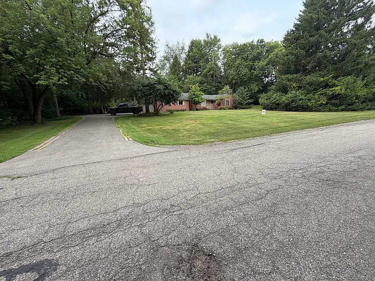 3520 Rayburn Rd — Photo 12