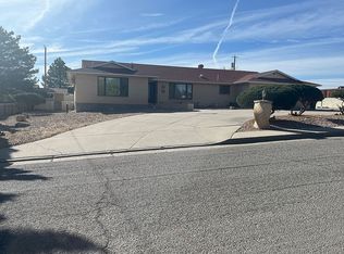 1104 Martinelli Dr, Gallup, NM 87301