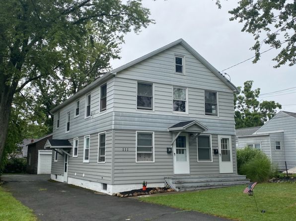 111 Ferncliff Ave #A