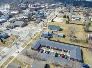 207 Van Nest St APT 10, Dundee, MI 48131