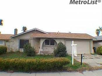 1st image of 1737 Crestwood Cir