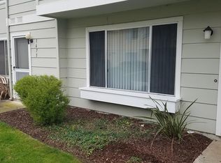 1687 Monterey Dr, Livermore, CA 94551