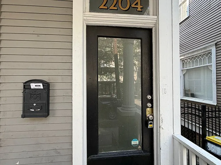 2202 - 2204 Bull St — Photo 18