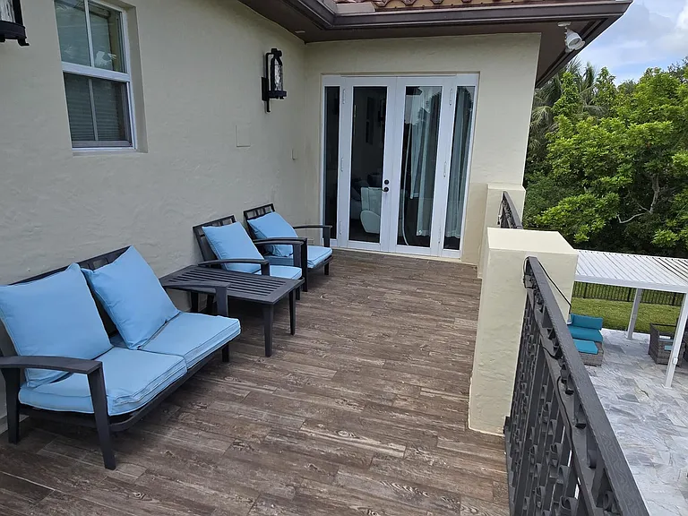 8216 NW 105th Ln — Photo 58
