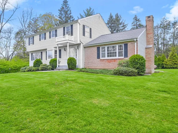 177 Holmes Road, Ridgefield, CT 06877