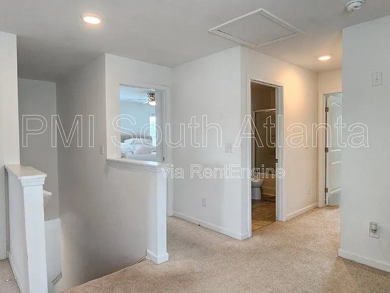 4040 Alveston Dr — Photo 21