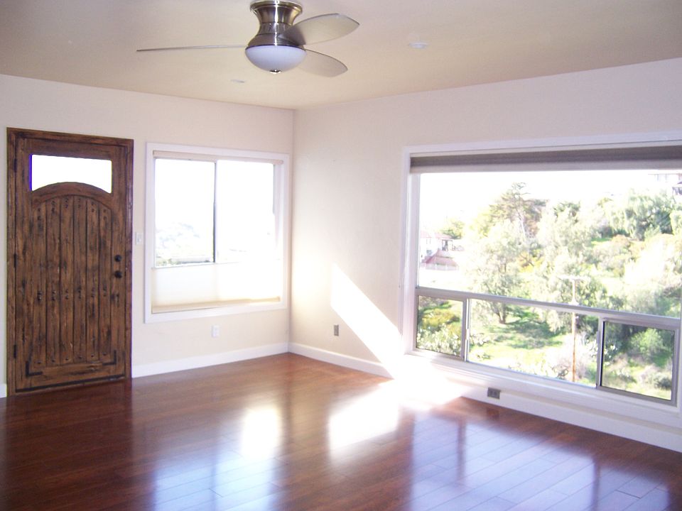 Living Room W/Large View Windows