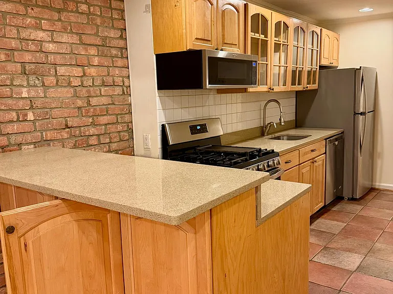 208 E 73rd St #4E — Photo 14