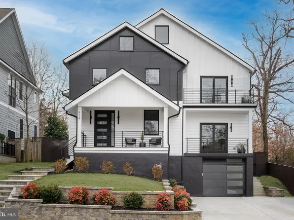 934 N Cleveland St, Arlington, VA 22201
