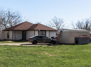 19491 E Market, Mabank, TX 75147