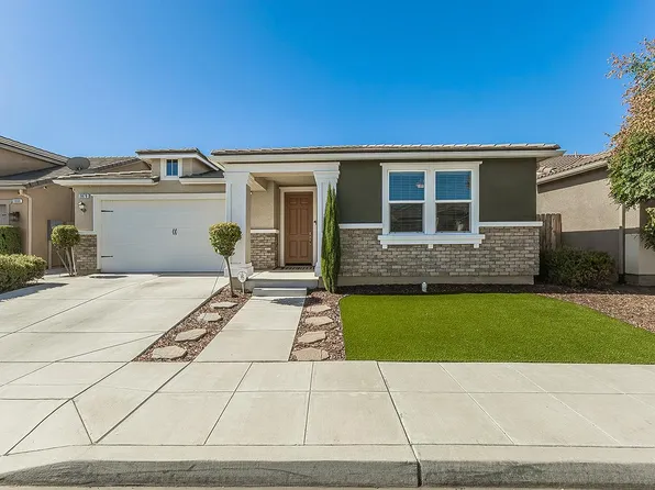 3878 Mecca Ave, Clovis, CA 93619