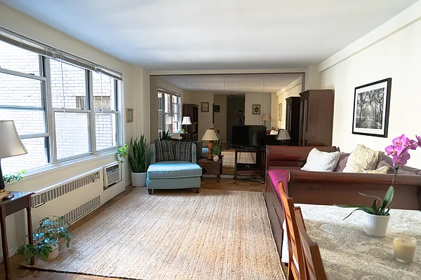 Rented by Compass | media 14