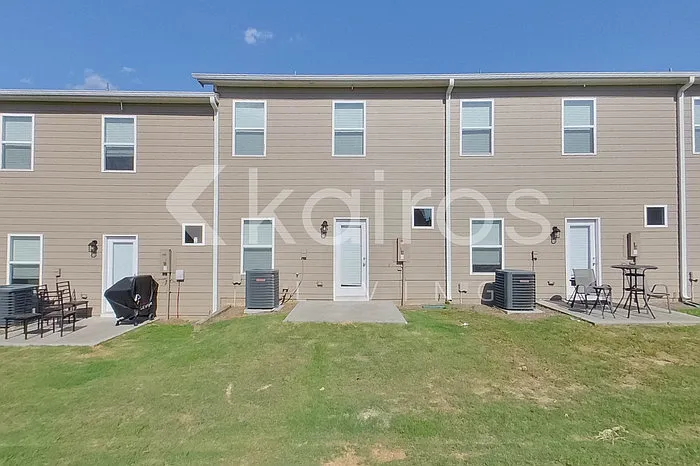 220 Long Island Dr — Photo 19