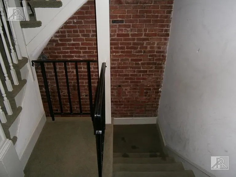 21 South St #B1 — Photo 10