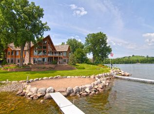 357 Maple Island Rd, Burnsville, MN 55306