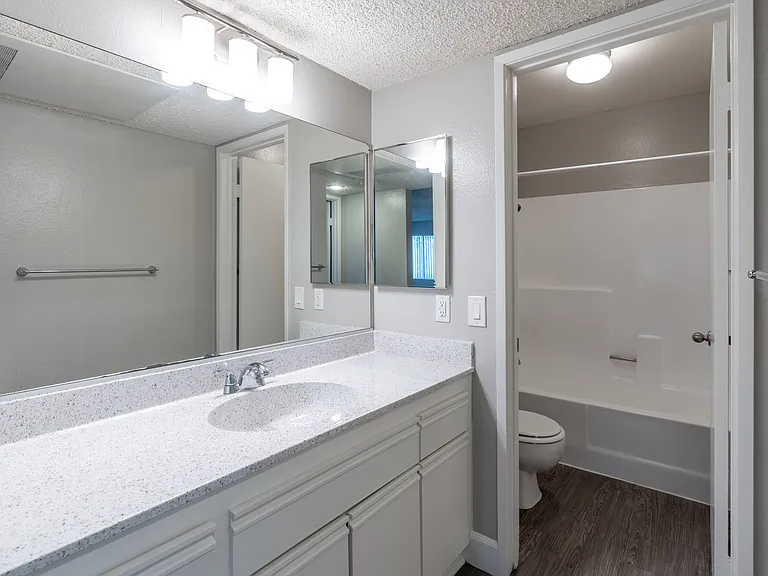 Summit Pointe — Photo 15