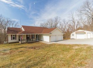 57556 Hains Rd, Glenwood, IA 51534