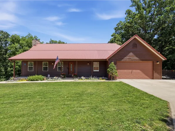 716 E Hilltop Dr, Rogers, AR 72756