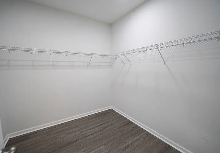 24 Crown Ct — Photo 14