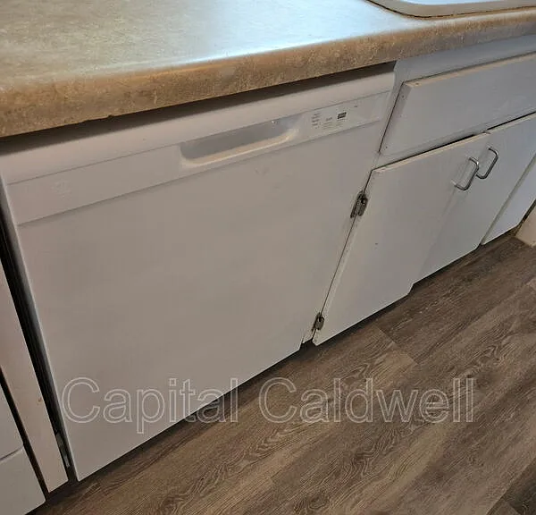 8415 Seminole Ave #B — Photo 11