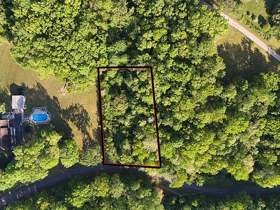 3rd image of 49 Barren Meadows Dr