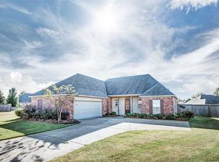 2004 August Cv, Madison, MS 39110