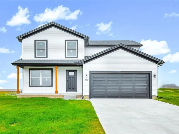 502 Travis Dr, Carlock, IL 61725