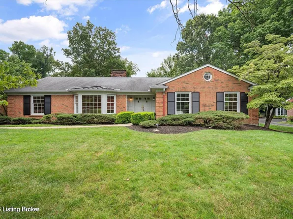 2102 Northfield Dr, Northfield, KY 40222