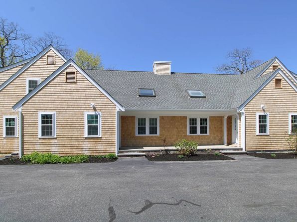 176 Palmer Ave Unit 3