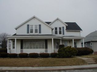 701 Cross St #705, Peru, IL 61354