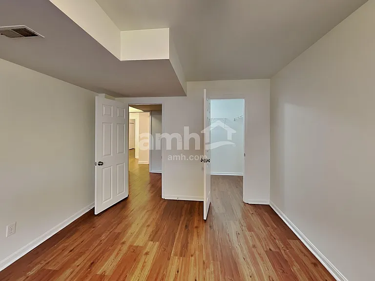 2211 Siesta Dr — Photo 19