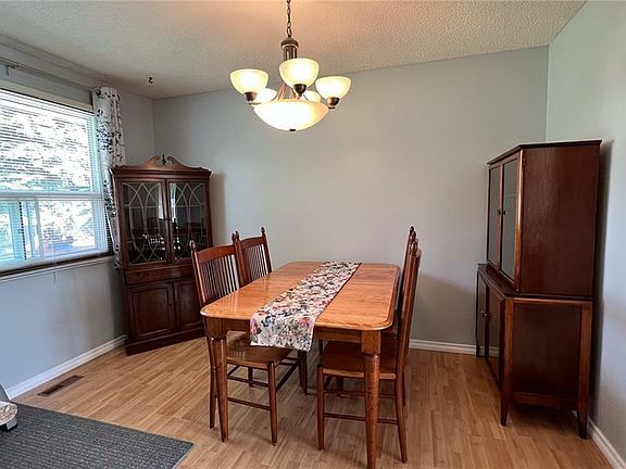 2nd image of 1909 Bowers Dr