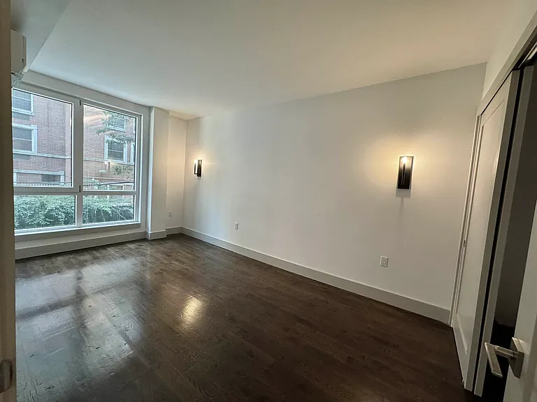 150 Lenox Rd #3D — Photo 9