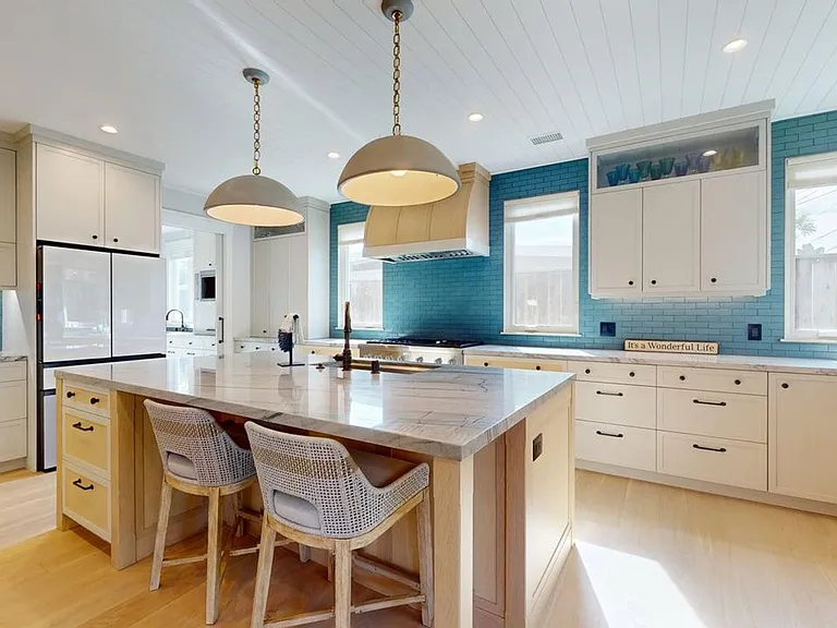 750 Balboa Ave — Photo 13