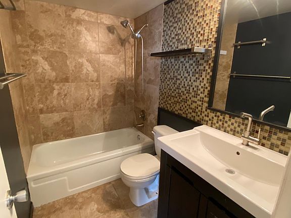 4th image of 1523 S 10th St APT 210