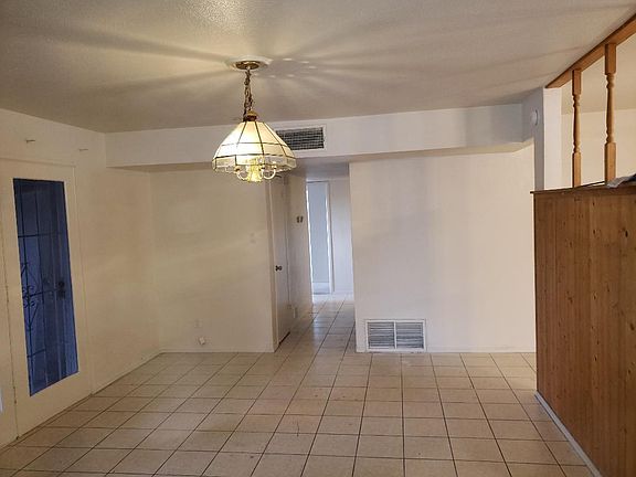 4th image of 5826 W Rosewood Ln
