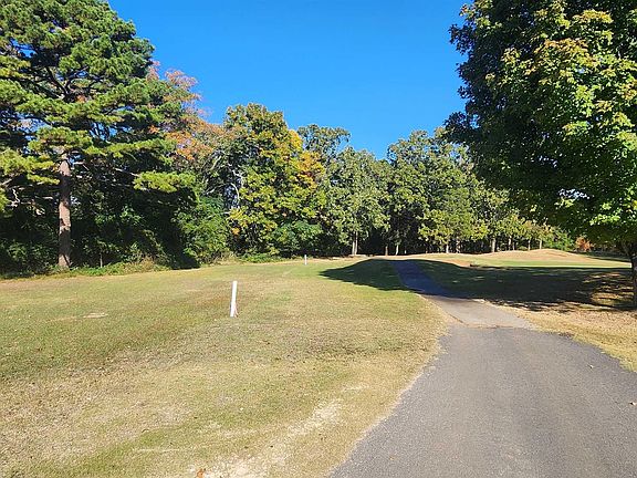 2nd image of LOT-112R Country Clb