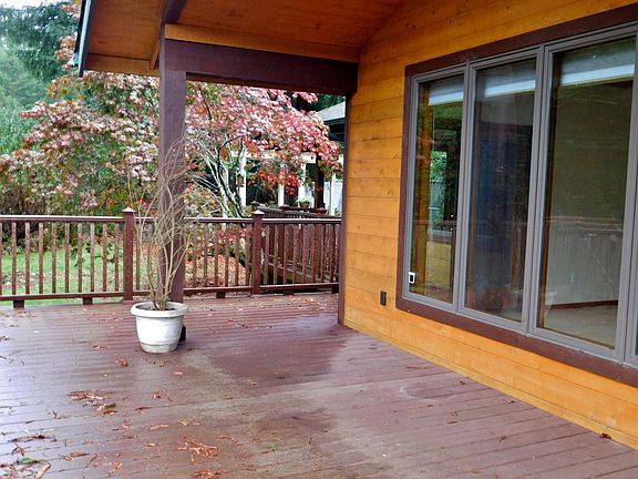 2nd image of 111 Meadow Dr