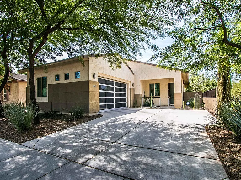1441 E Hummingbird Way — Photo 2