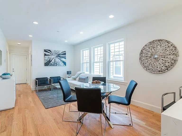 17 Standish St #2 — Photo 2