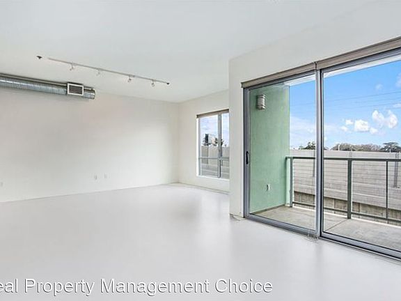 2nd image of 11500 Tennessee Ave #33