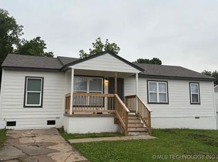 6837 E King Pl, Tulsa, OK 74115