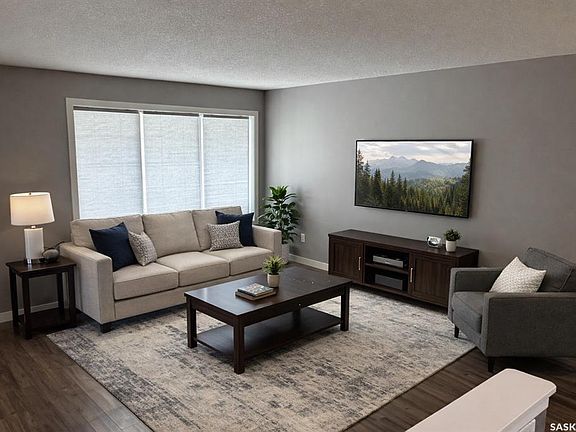 4th image of UNIT 75-5602 Gordon ROAD