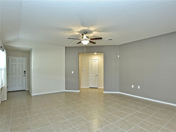 4th image of 3804 Colorado High Ave